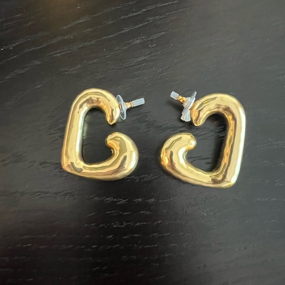 J.CREW Heart hoop earrings - Picture 4 of 12